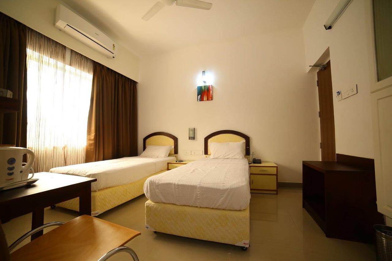 Hotel Captain Fisher Kochi Exterior photo
